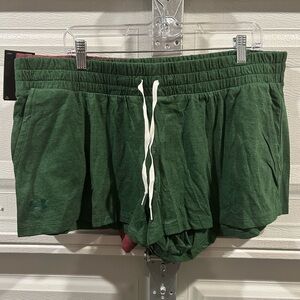Under Armour Women's Green and Maroon Shorts